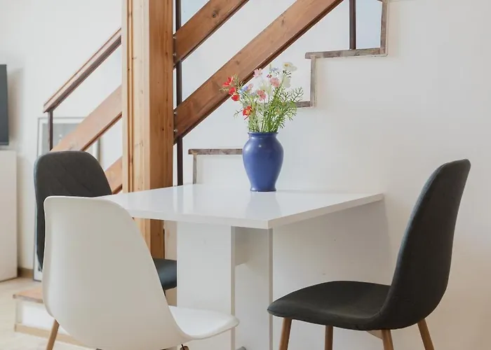 7th Heaven, - Old Town Appartement